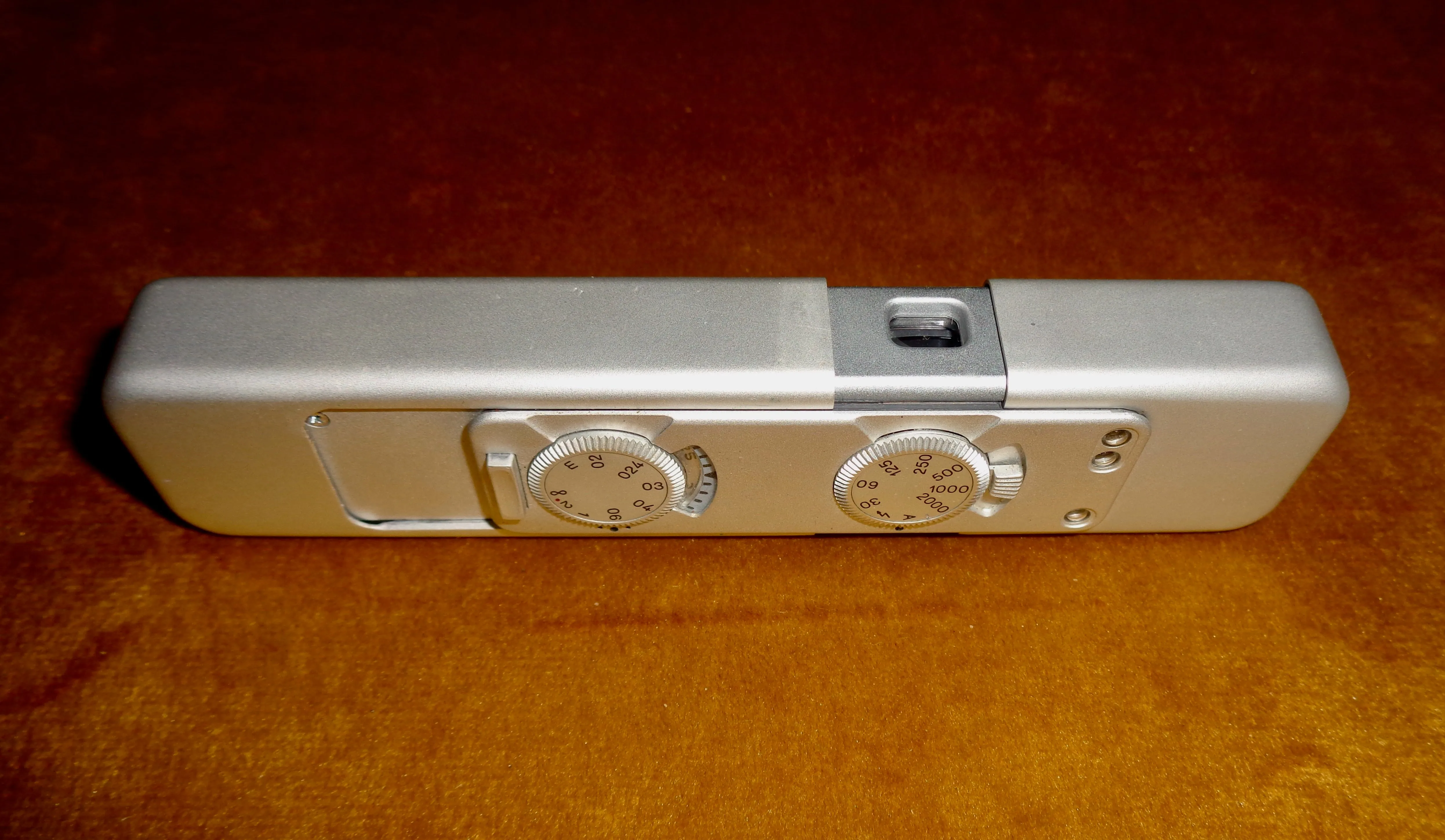 1983 Minox LX Subminiature / Spy Camera In Chrome With A Black Carry Case