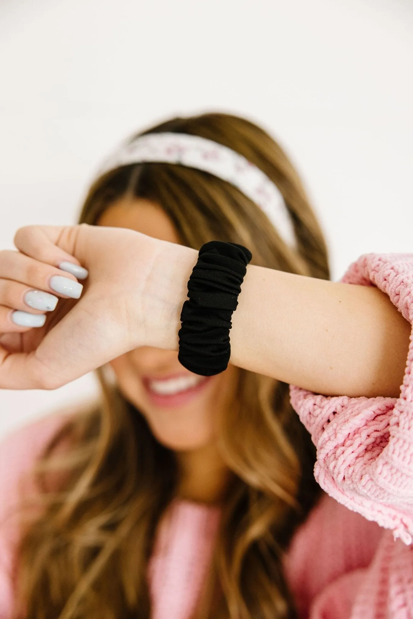 Black Athletic Scrunchie Band Compatible with Apple Watch