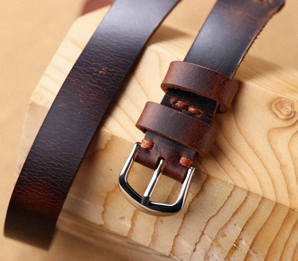 Double Tour Apple Watch Leather Strap