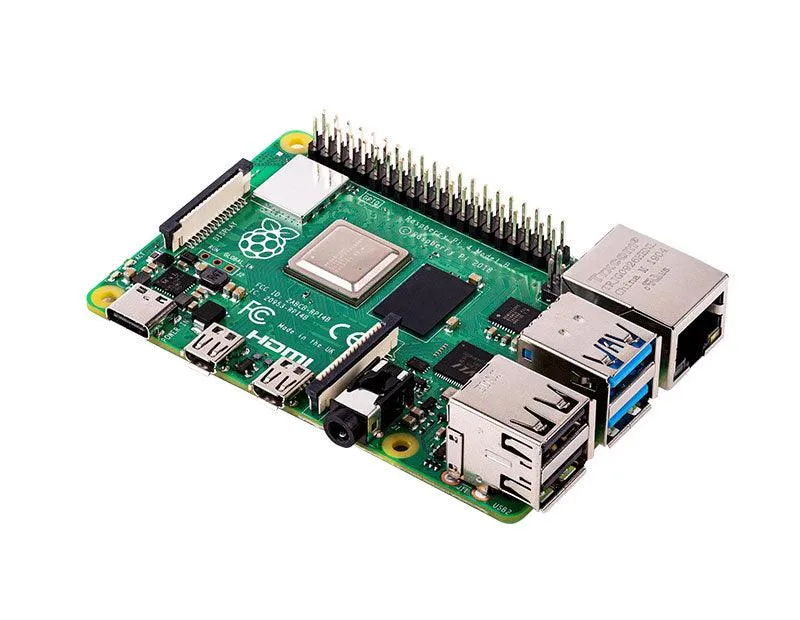 Raspberry Pi 4B board and starter kit