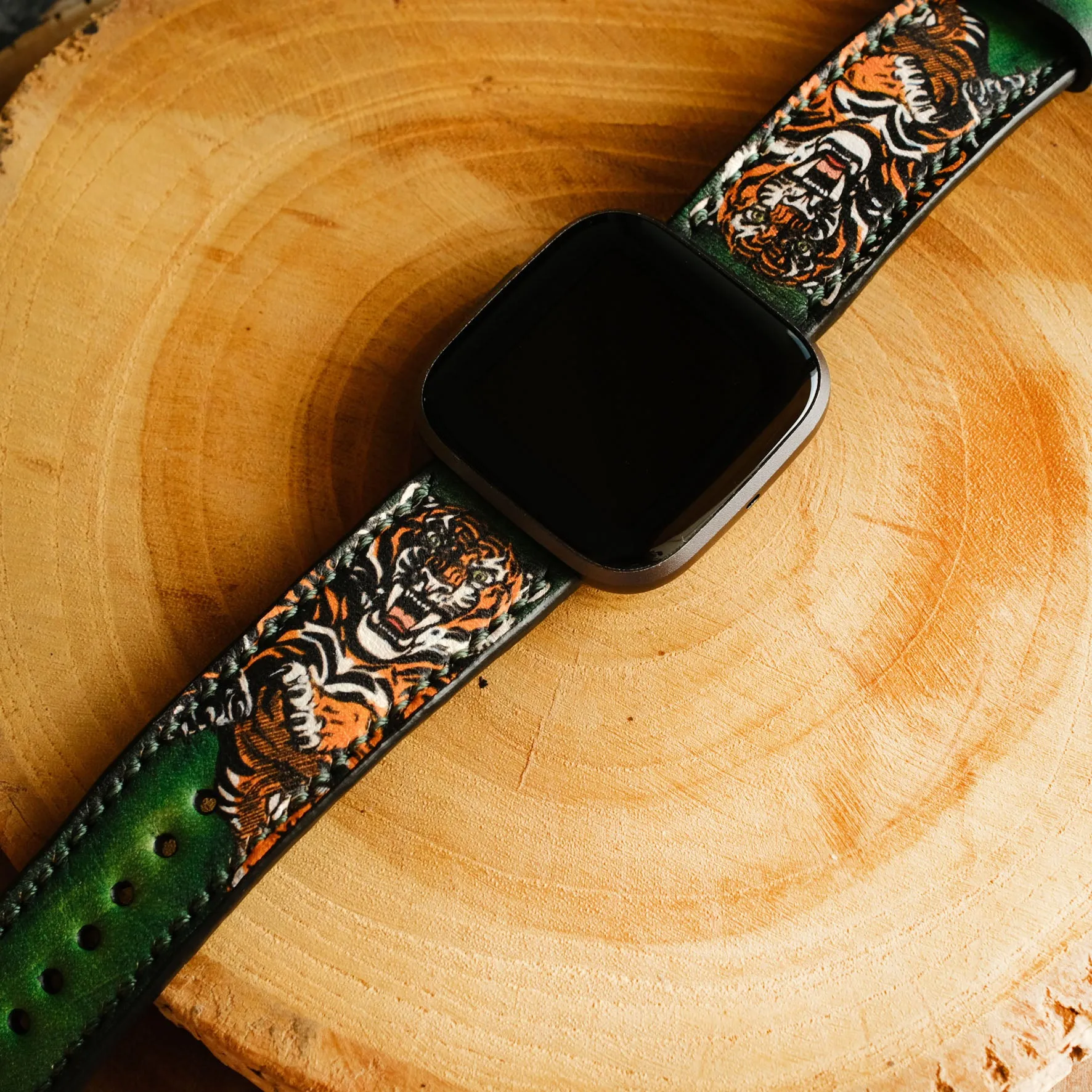 Tiger Strap Green Leather For Fitbit Watch