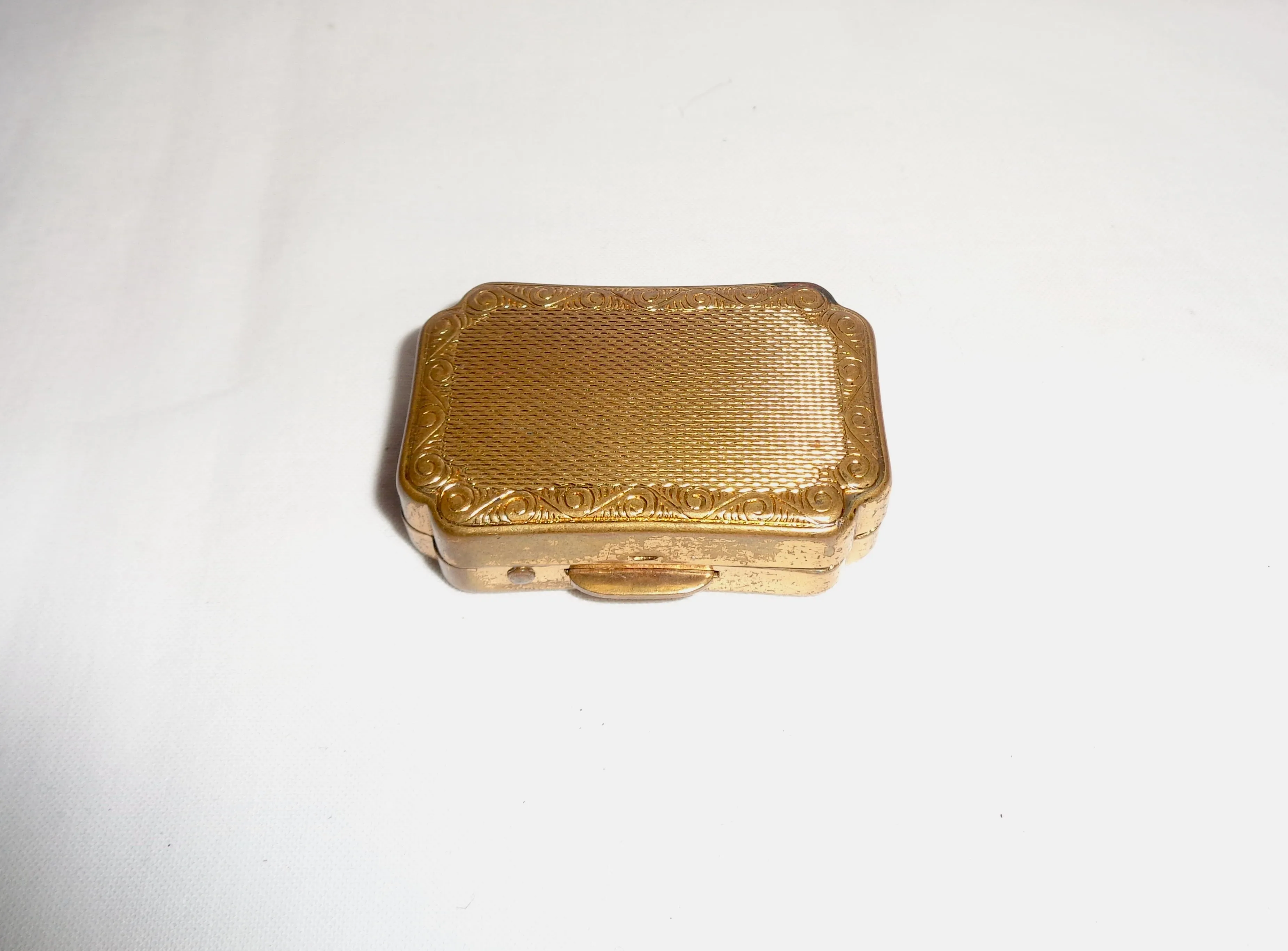 Vintage Stratton of London Gold Tone Pill Box