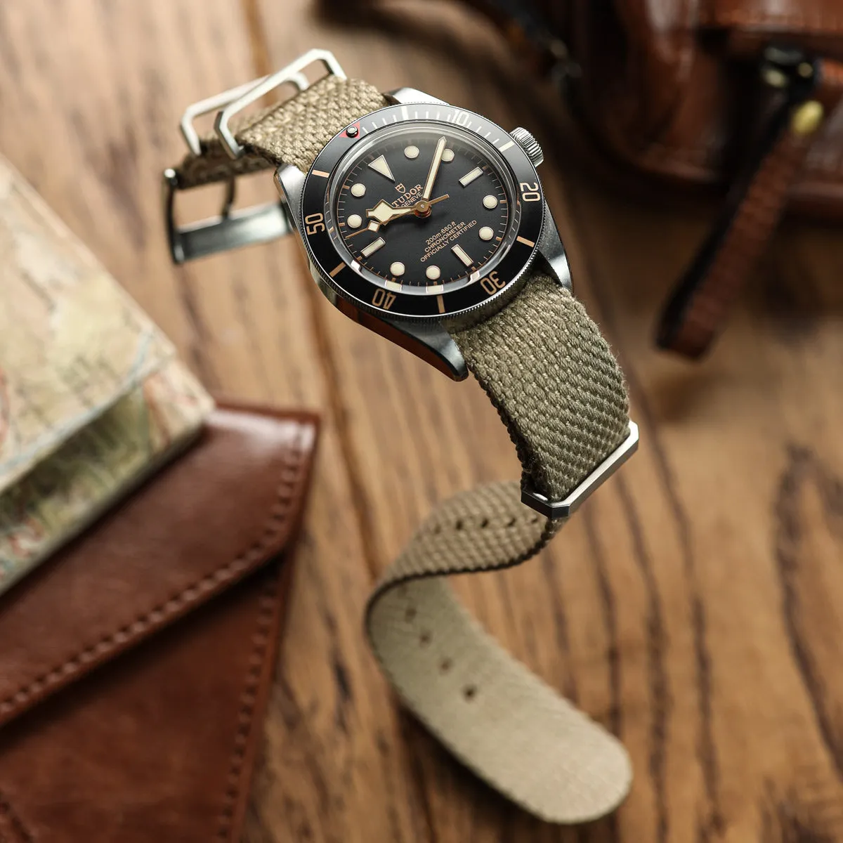 WatchGecko Braemore Military Canvas Watch Strap - Desert Sand